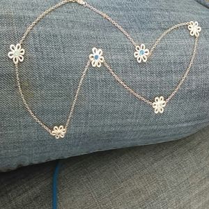 Flower necklace